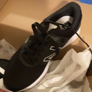 Women’s New Balance 24v1